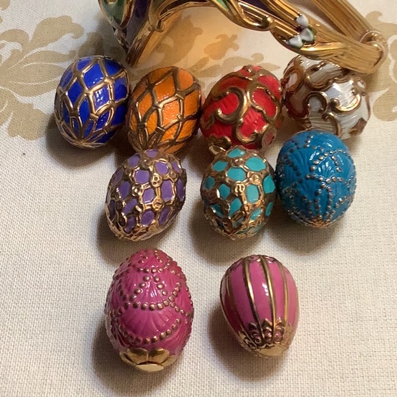 Franklin Mint Faberge Spring Egg Basket with 9 Eggs - Picture 5 of 12